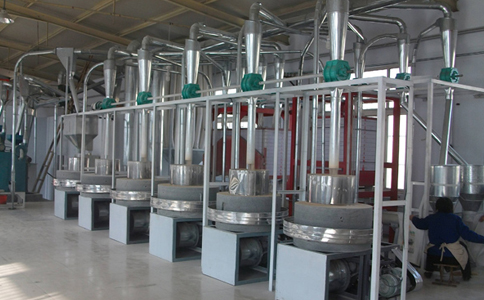 河北邯鄲館陶12組石磨面粉機組客戶安裝現(xiàn)場